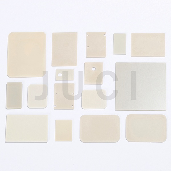 Aluminum nitride ceramic substrate